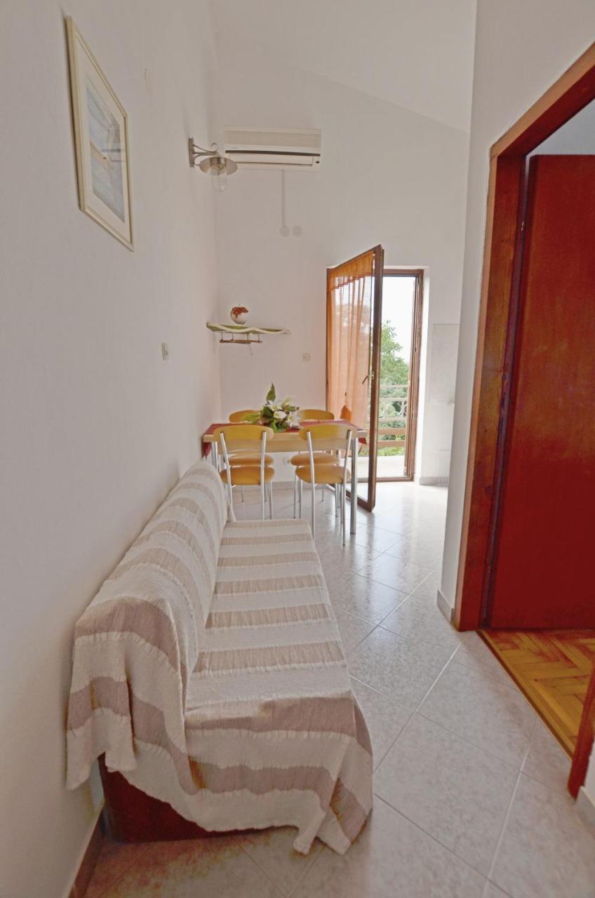 Apartments Josip Pavicini Exterior photo